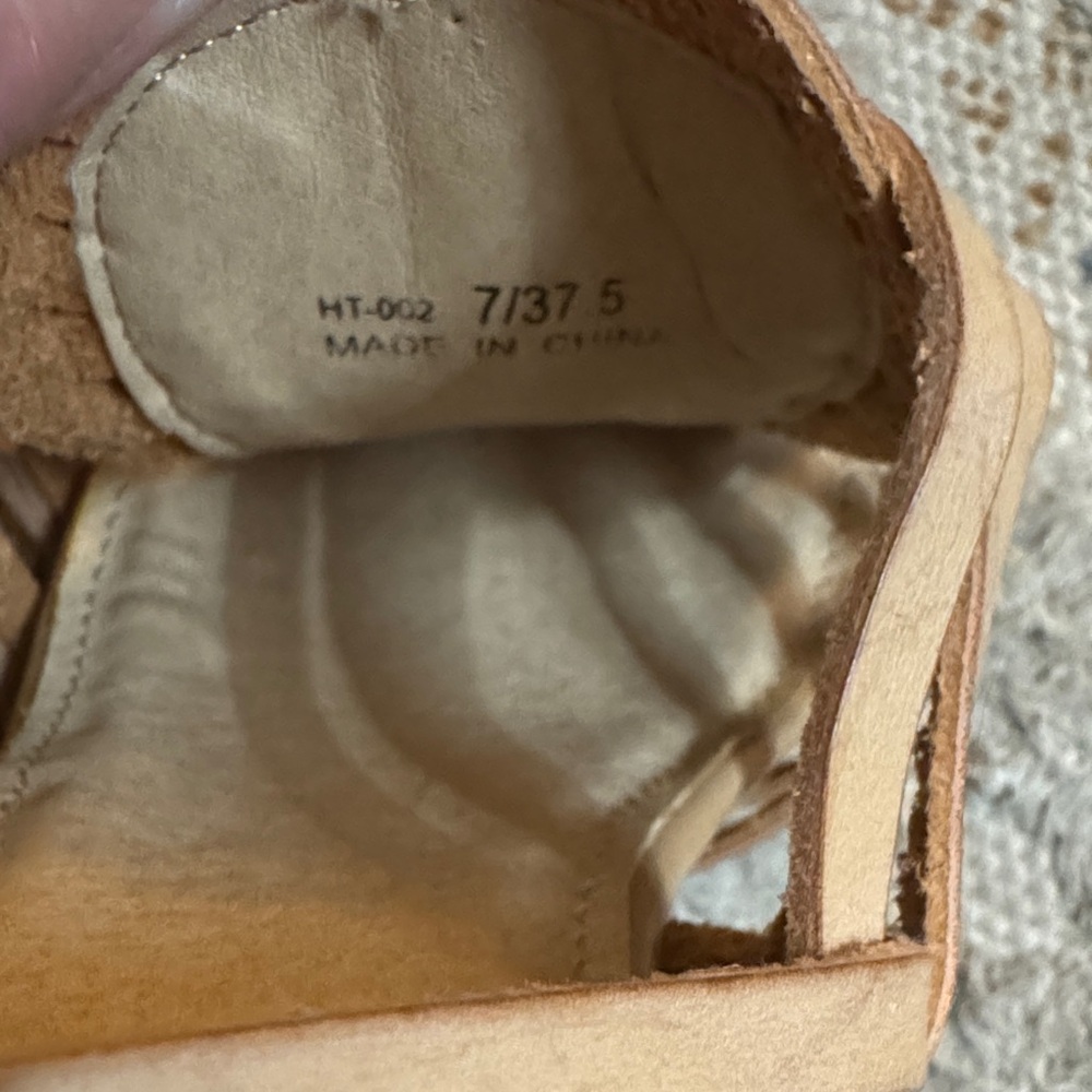 Chinese Laundry Women's  Huarache Wedge Sandals NWOT - Picture 12 of 12